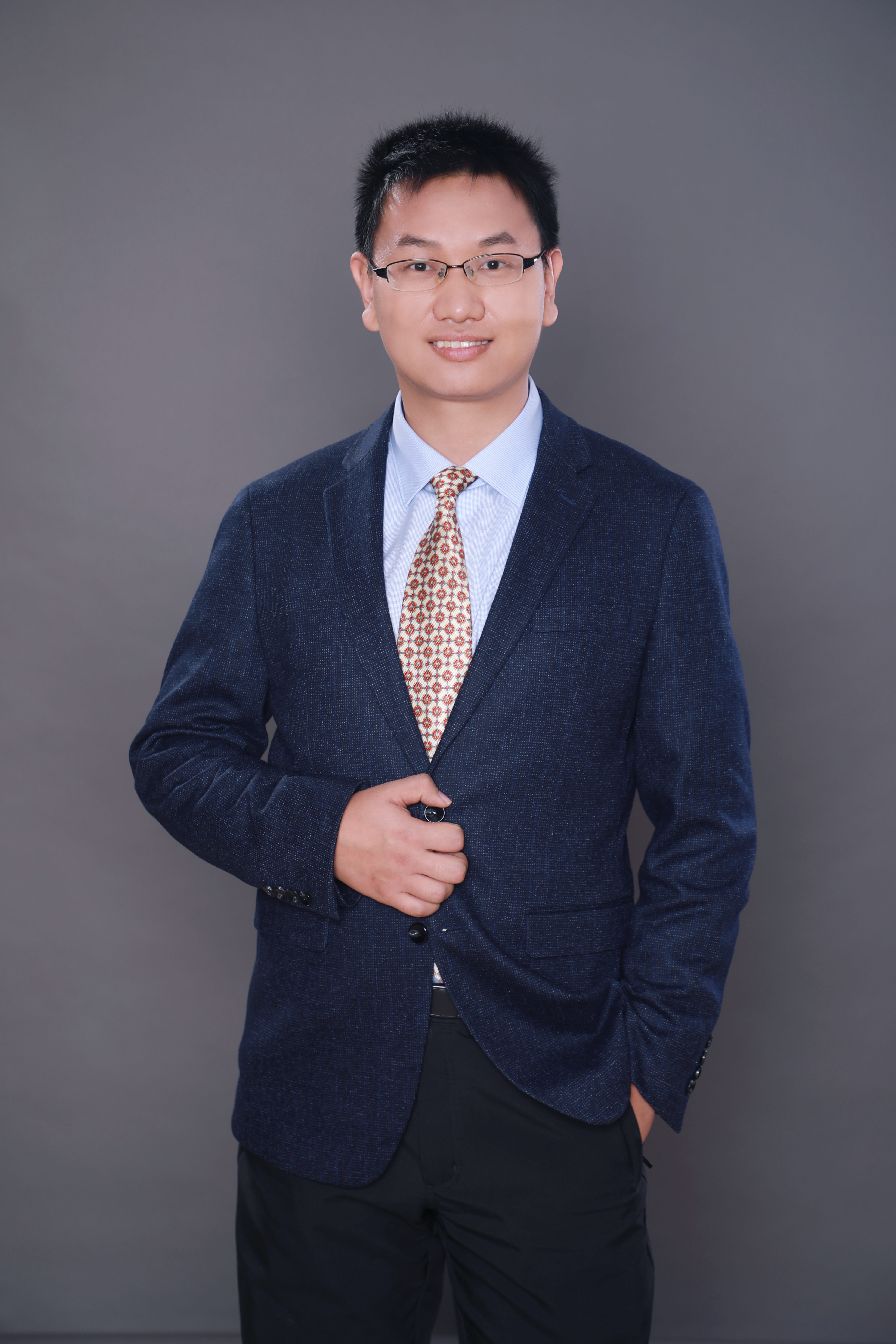 Dr. Hao Li avatar image