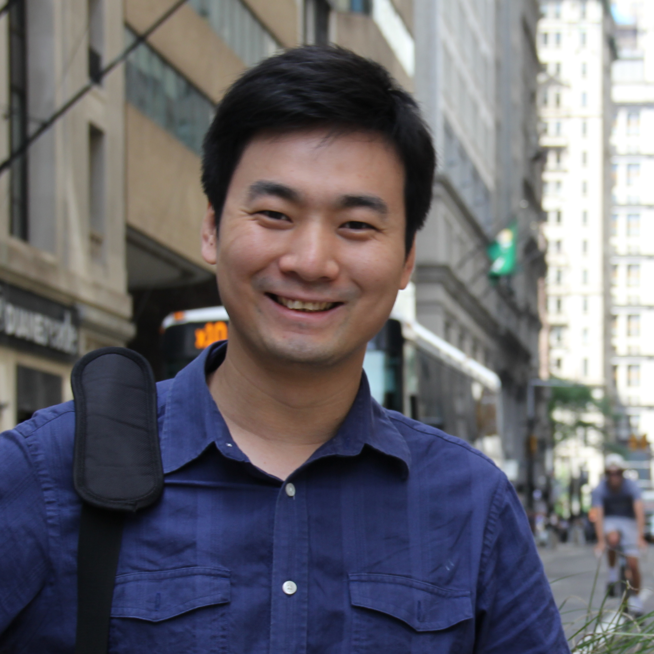 Prof. Dr. Heng Luo avatar image