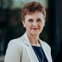 Dr. Beata Cristóvao avatar image