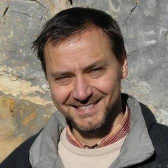 Prof. Dr. Giovanni Poggi avatar image