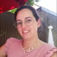 Dr. Sónia Soares avatar image