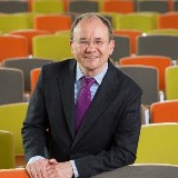 Prof. Dr. Frank Straube avatar image