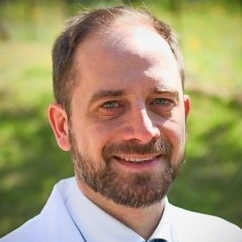 Dr. Carmine De Angelis avatar image