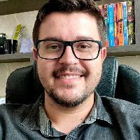 Dr. Vinícius Longo Ribeiro Vilela avatar image