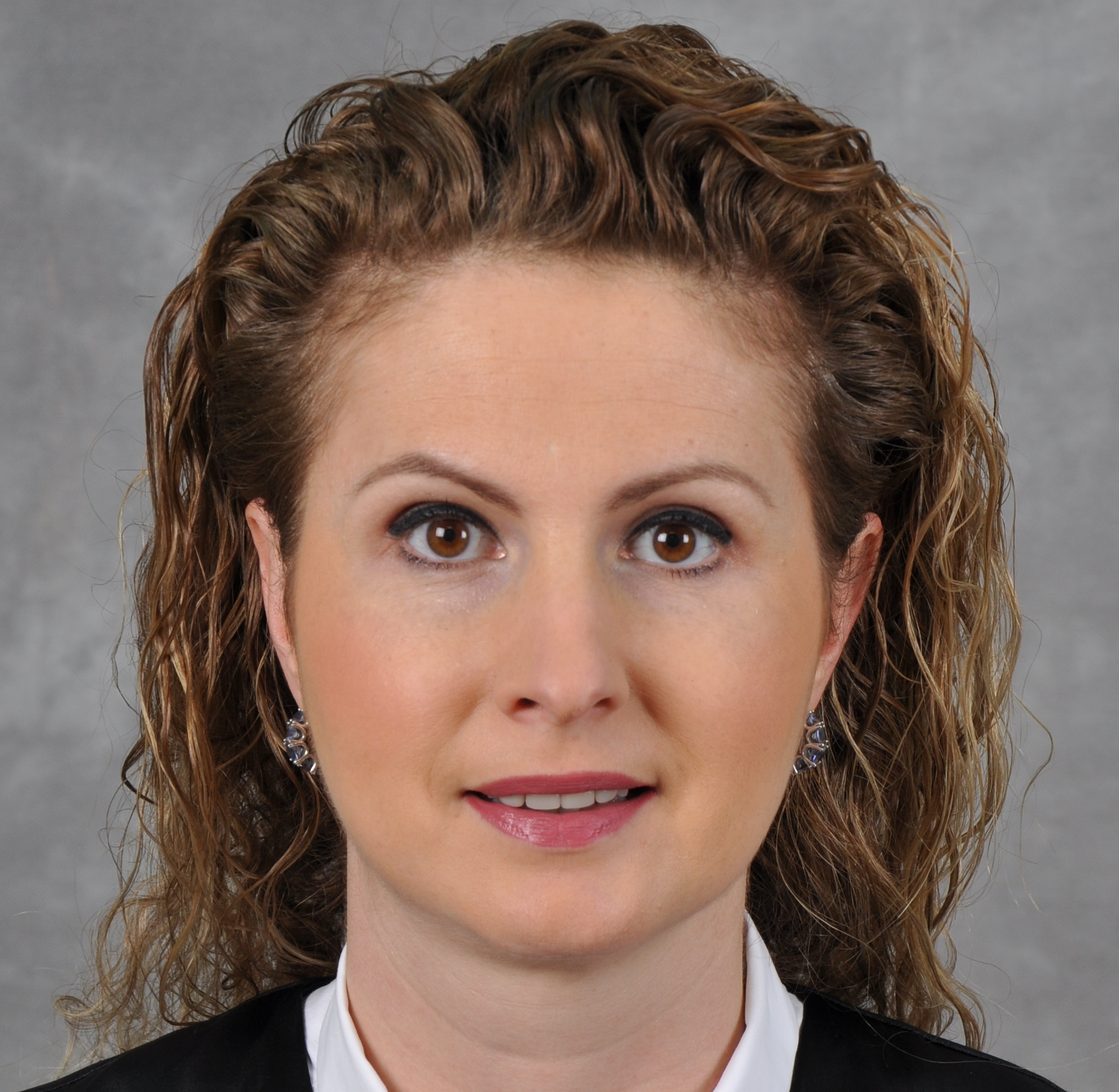 Dr. Simona Iftimie avatar image