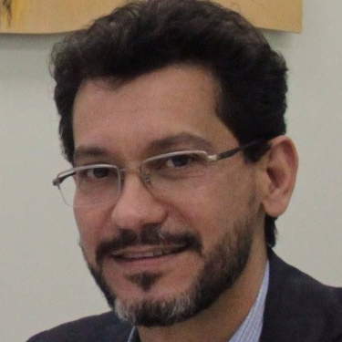 Prof. Cesar Martins avatar image