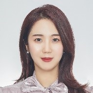 Dr. Yang Yu avatar image