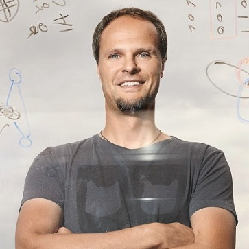 Prof. Dr. Jan Baumbach avatar image