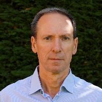 Dr. Iñaki Maurtua avatar image