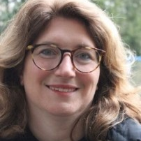 Dr. Isabelle Albert avatar image