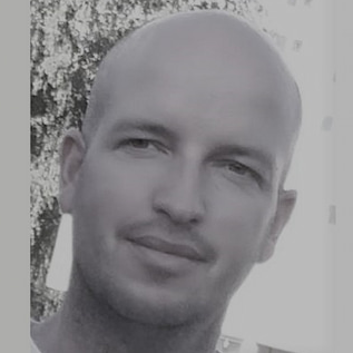 Prof. Dr. Tomáš Peráček avatar image