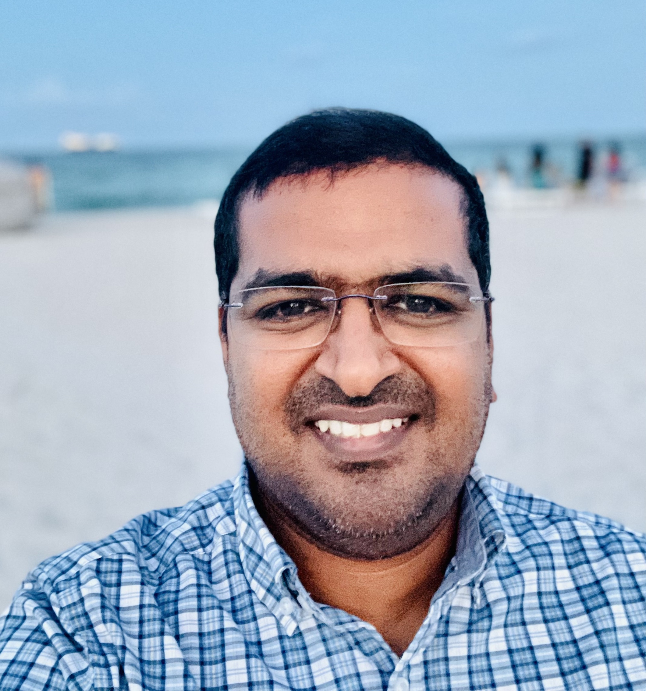 Dr. Muni Rubens avatar image