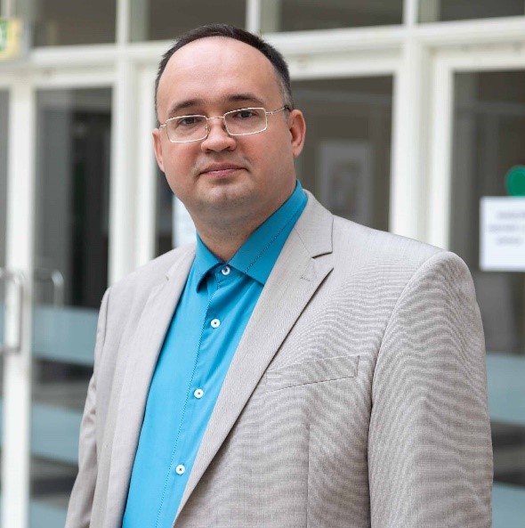 Dr. Anatoly Alekseytsev avatar image