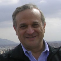 Prof. Dr. Joseph Holoshitz avatar image
