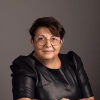 Dr. Dana Lucia Stănculeanu avatar image