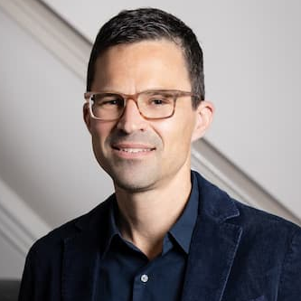 Prof. Dr. Caspar Meyer avatar image