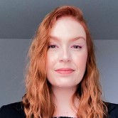 Dr. Juliana De Oliveira Silva avatar image