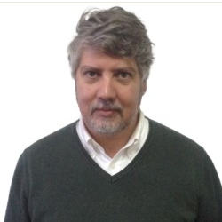 Dr. Pedro MacHado avatar image