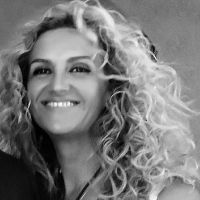 Prof. Dr. María-Elena Gómez-Parra avatar image