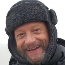 Prof. Dr. Hans J. Herrmann avatar image