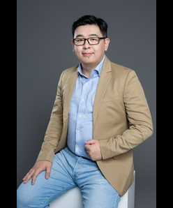 Dr. Yi Xie avatar image