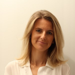 Dr. Charlotte Robert avatar image