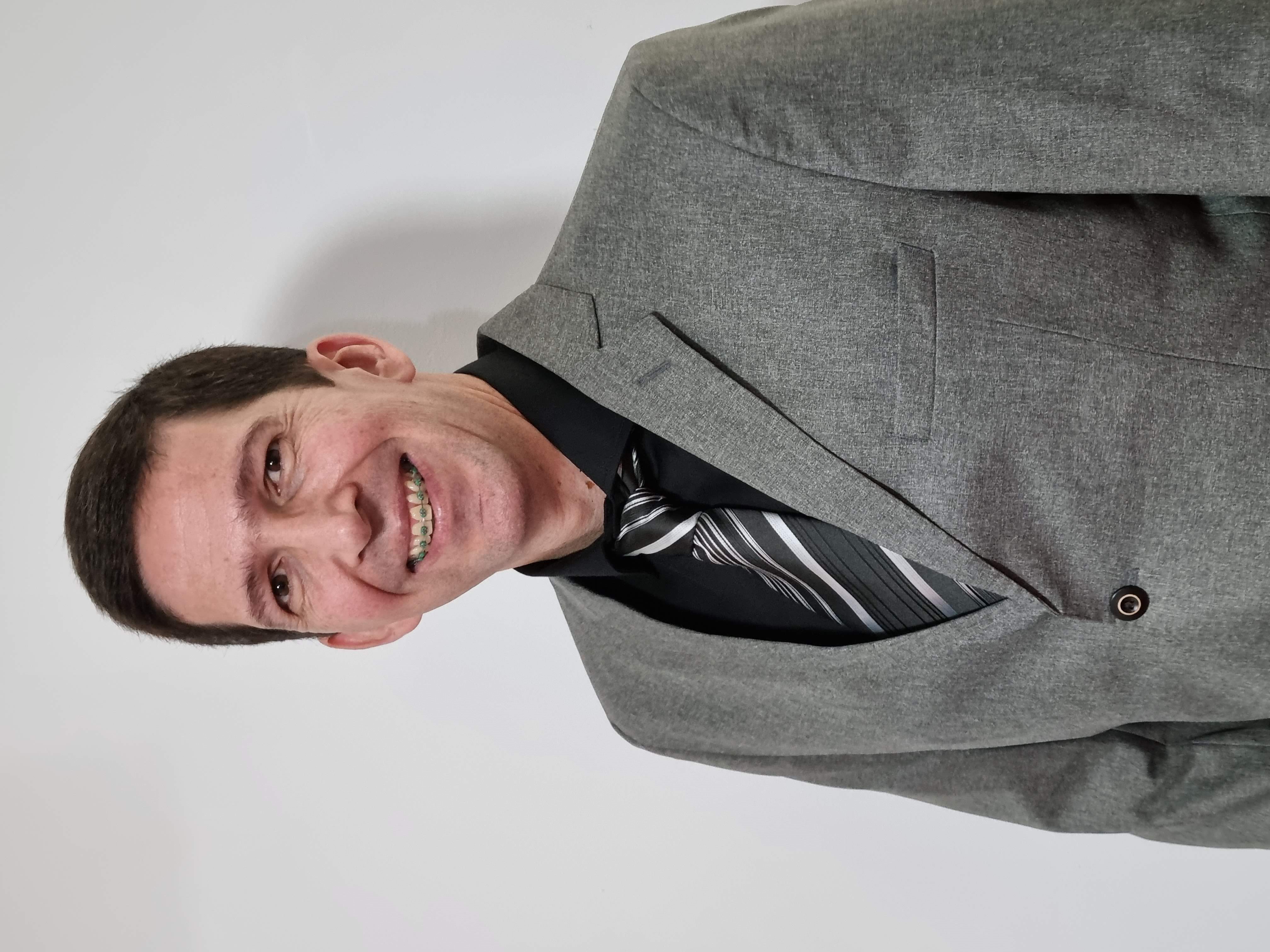 Prof. Dr. Eduardo Neves avatar image