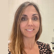 Dr. Leonor Arenillas avatar image