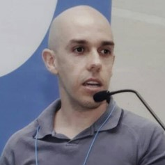 Dr. André Luis Lacerda Bachi avatar image