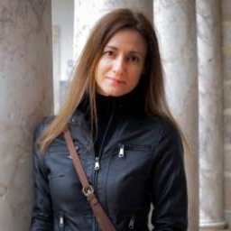 Dr. Andreia Dionísio avatar image