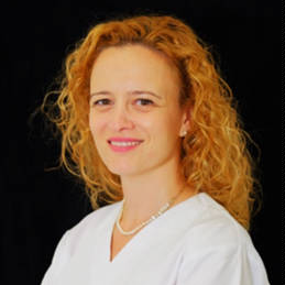 Dr. Andrea Maria Chisnoiu avatar image