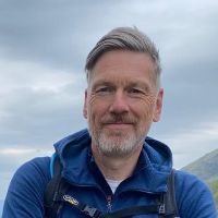 Prof. Dr. Jason Love avatar image