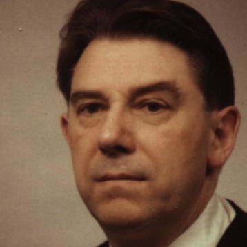 Prof. Dr. Wolfgang Muschik avatar image