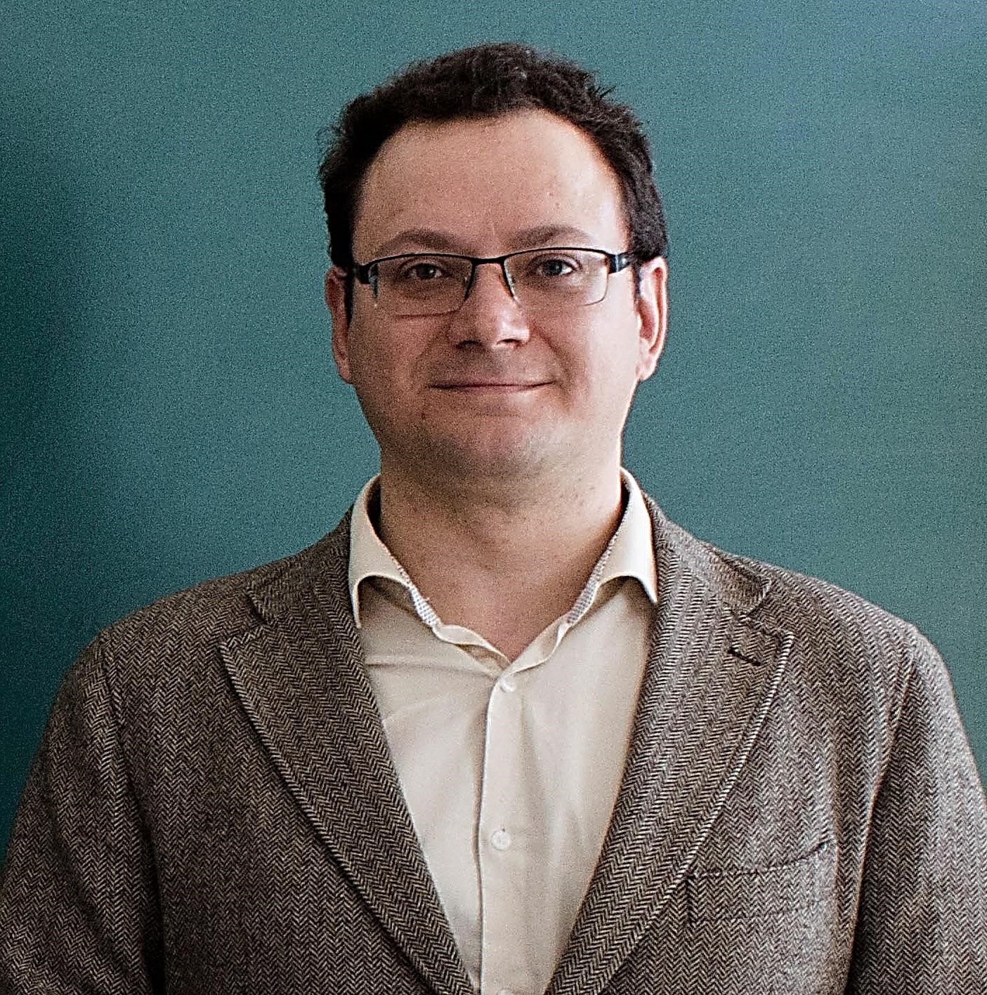 Dr. Alexander Gusev avatar image