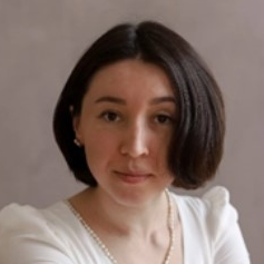 Dr. Margarita Pustovalova avatar image