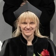 Dr. Kinga Stecuła avatar image