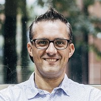 Prof. Dr. Ruben Vanderlinde avatar image