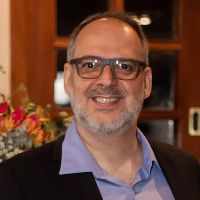 Prof. Dr. Rodrigo Weber Dos Santos avatar image