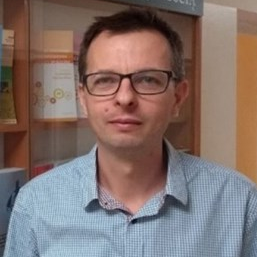 Dr. Piotr Kafel avatar image