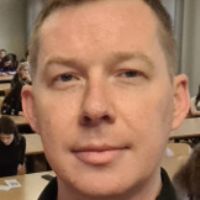 Dr. Tomasz Borowski avatar image