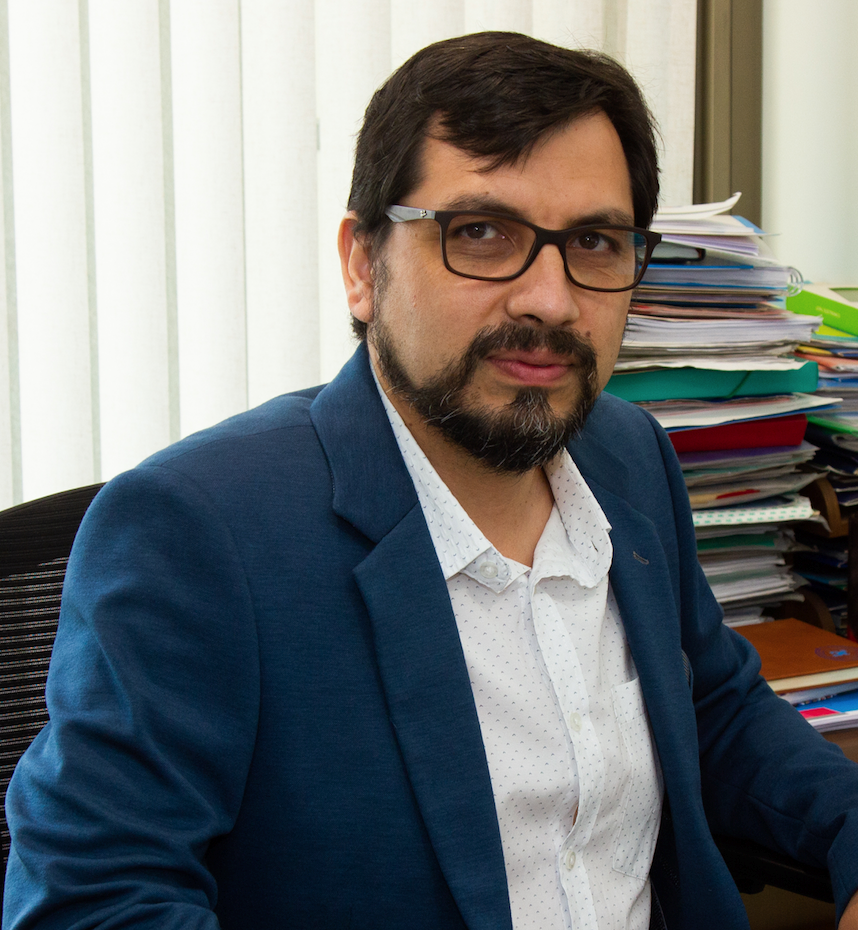 Dr. Hugo Valdés avatar image