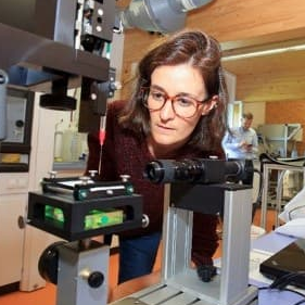 Dr. Elena Guillen Burrieza avatar image