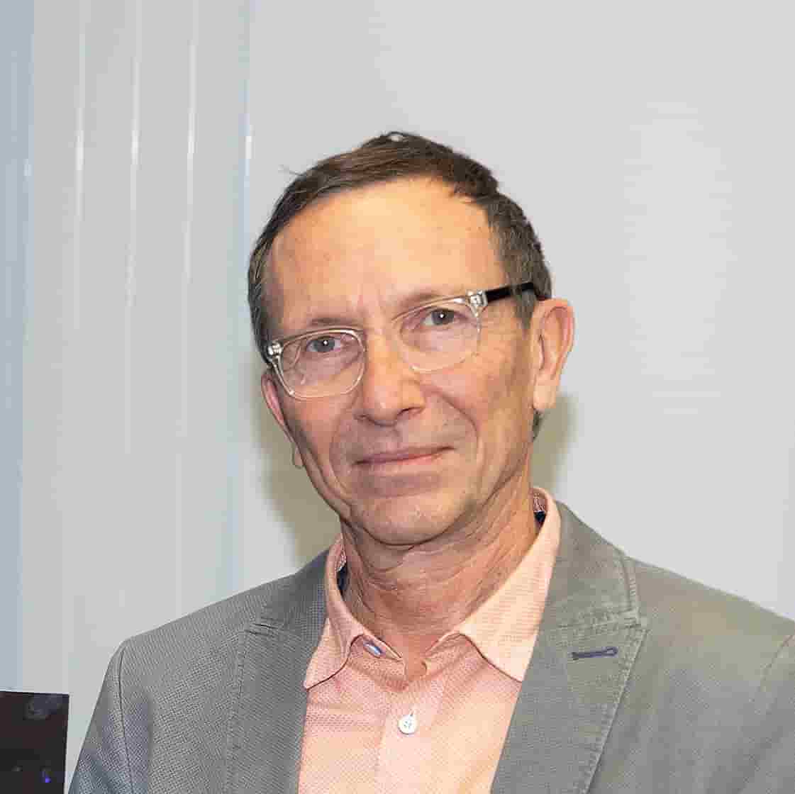 Dr. Marc S. Sarazin avatar image