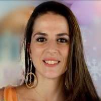 Prof. Dr. Karen Valverde Pontes avatar image