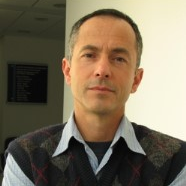 Dr. Luis Augusto Teixeira avatar image