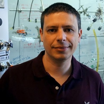 Dr. Oscar Navarro avatar image