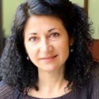 Dr. Elena Tarca avatar image