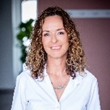 Dr. Adi Lahat avatar image