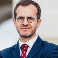 Prof. Dr. Guilherme Tralhão avatar image