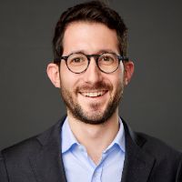 Dr. Cesare Maino avatar image